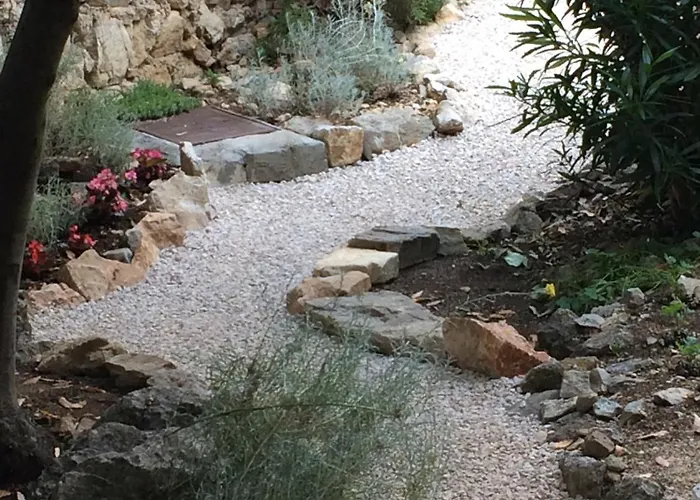 Family Friendly House With A Parking Space - 15147 *