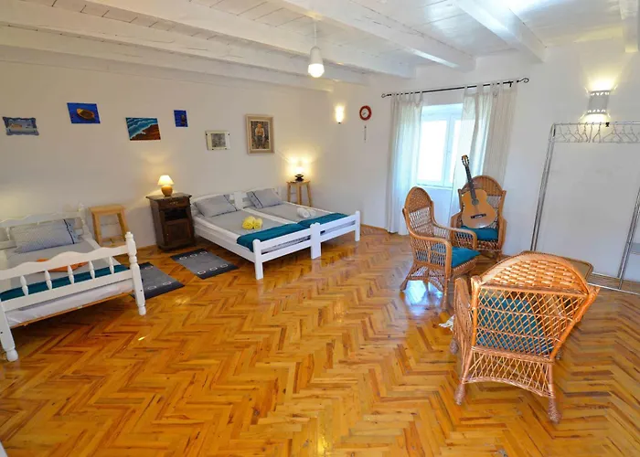 Family Friendly House With A Parking Space - 15147 Casa vacanze *